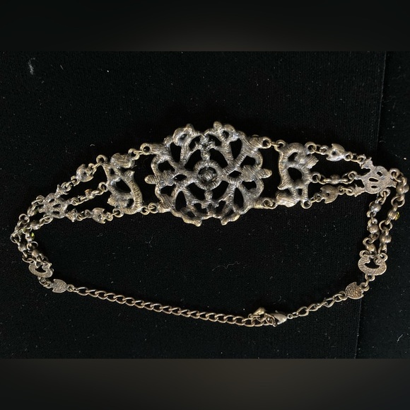 Retro style Art Deco choker. Peridot & Red stones Bronze finish 2”x1 3/4” centre - Picture 6 of 8